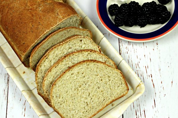 Oatmeal Bread with fruit and cheese