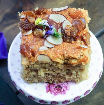 Baath – Goa Semolina Coconut Cake