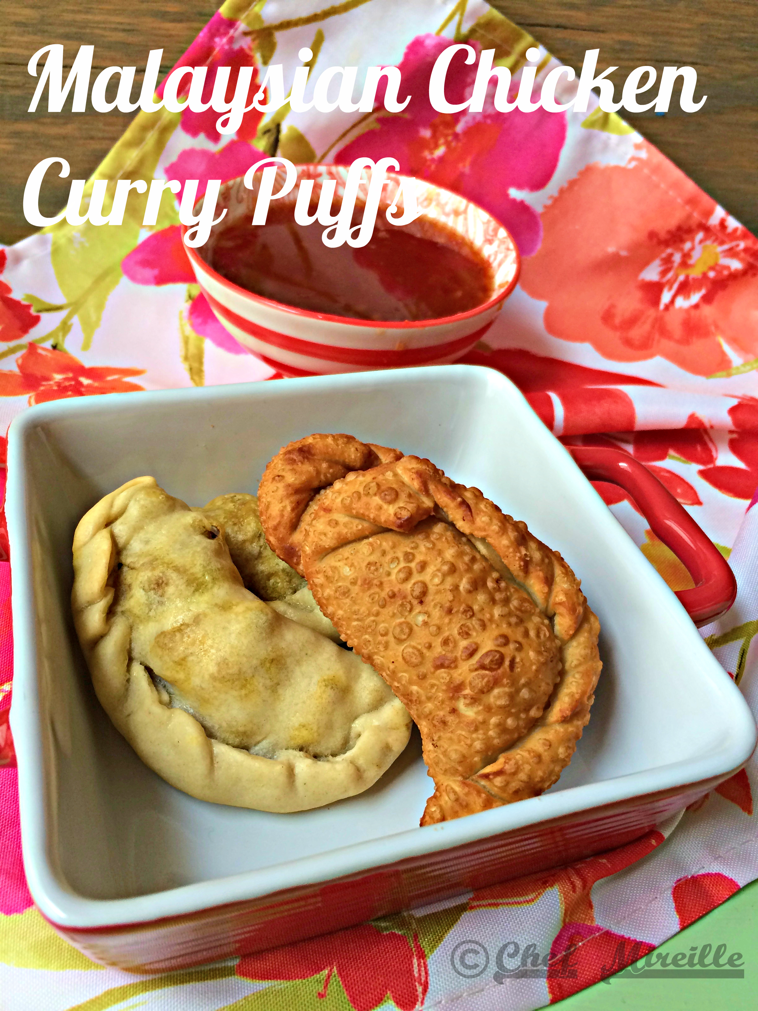 Malaysian Chicken Curry Puffs