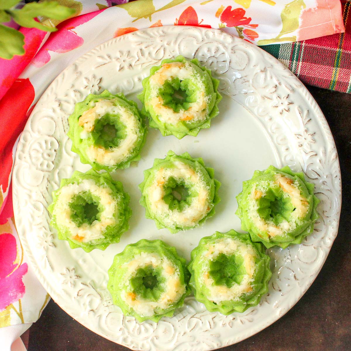 Pandan Chiffon Cake - Rasa Malaysia