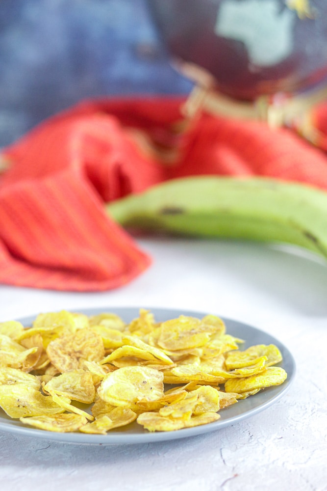 How to make Healthy Plantain Chips - Paleo Plantain Chips