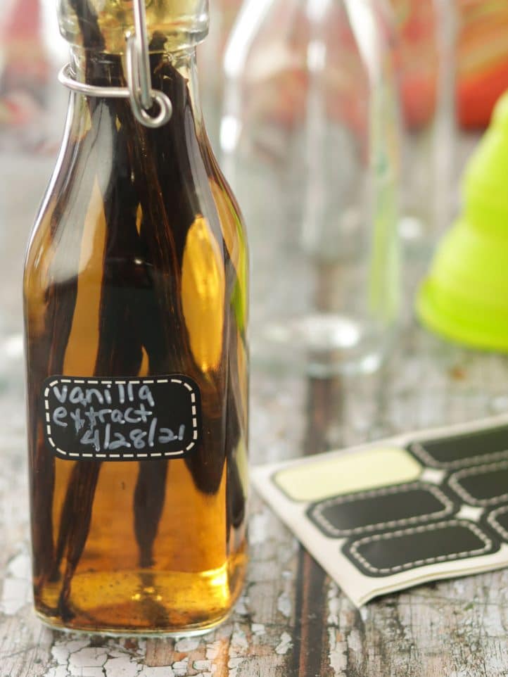 how to make your own vanilla extract